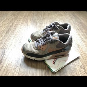 Nike Air Max 90s Women’s Size 6.5
